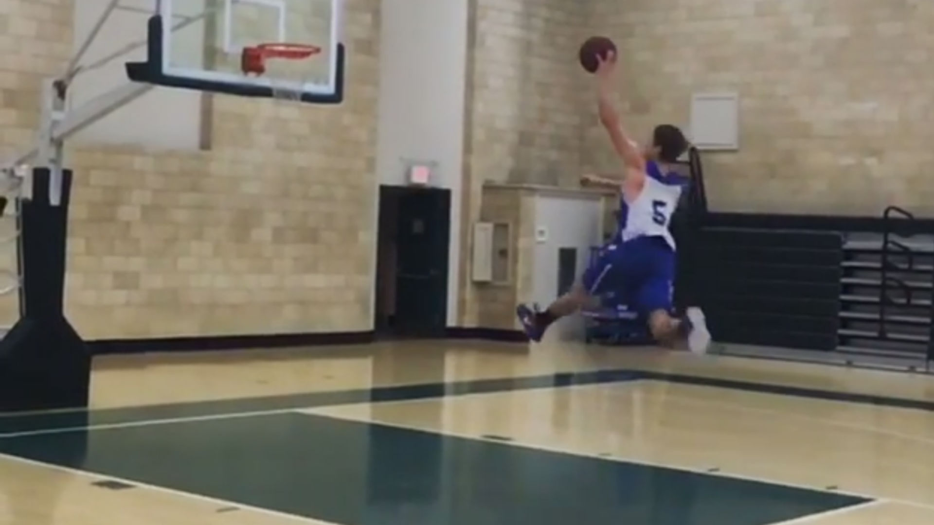 Investigating The Incredible Free Throw Line Dunk By 6 2 Colby College Guard Sporting News