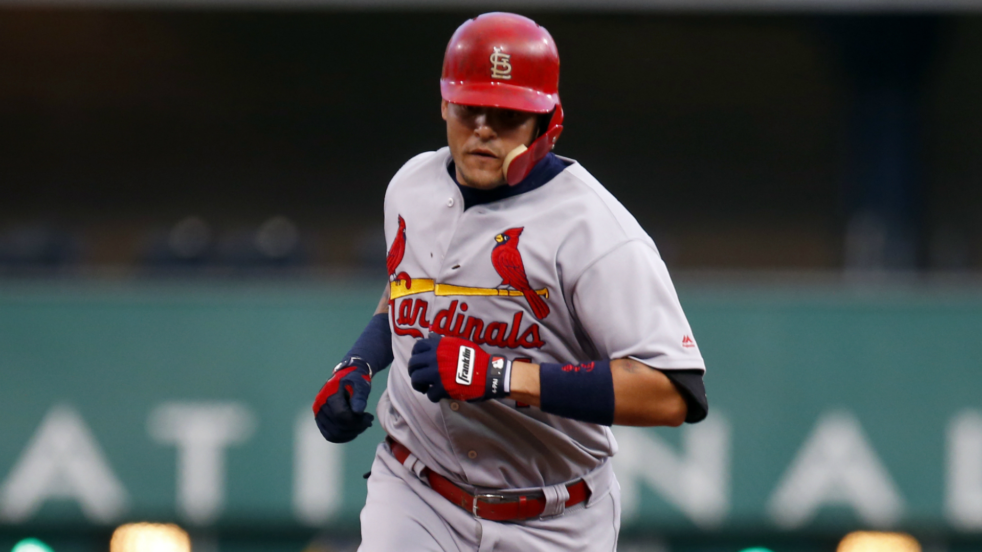 Cardinals' Yadier Molina goes on injured list | Sporting ...