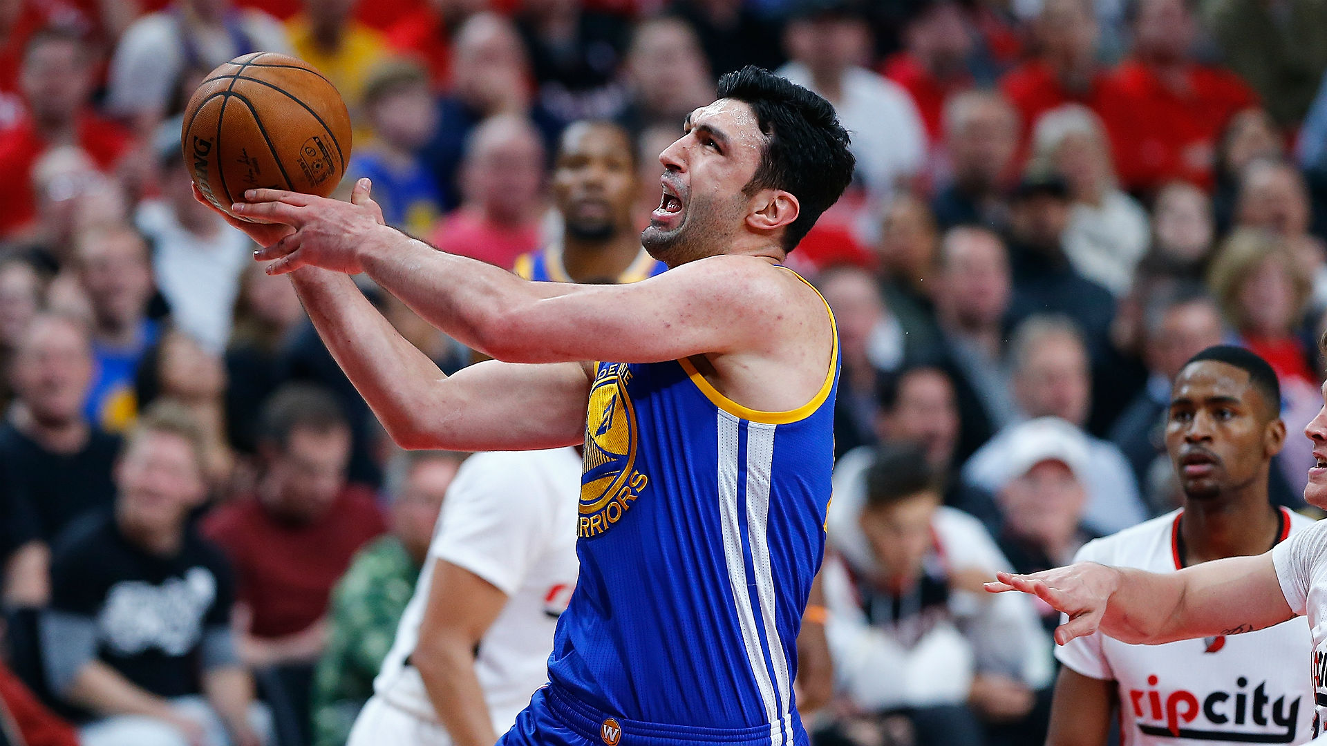 Zaza Pachulia retires, joins Warriors as consultant; Mike