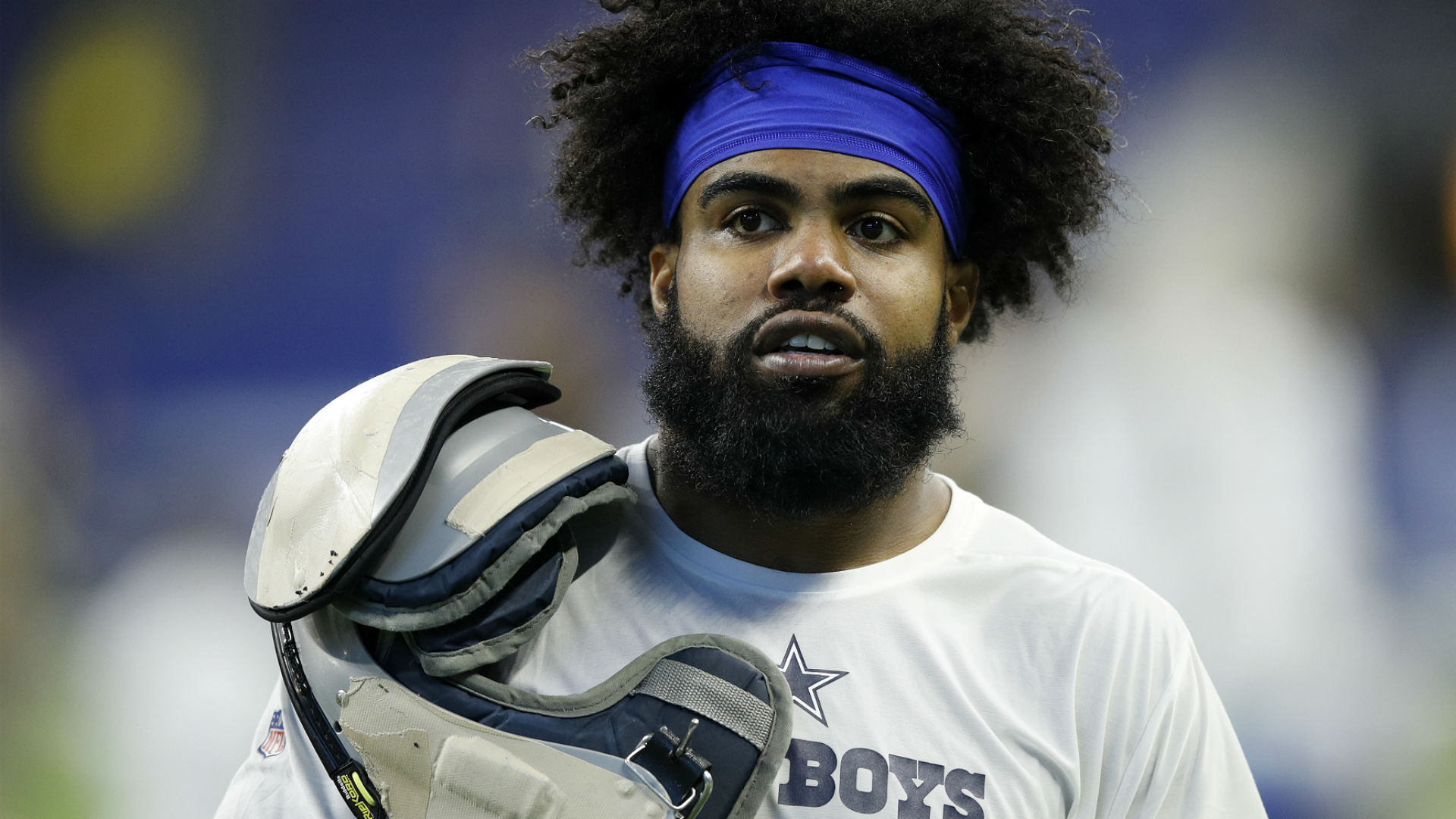 Nfl News And Notes Cowboys Want Ezekiel Elliott Fresh For Playoffs Colts Work Out Brock Osweiler Sporting News