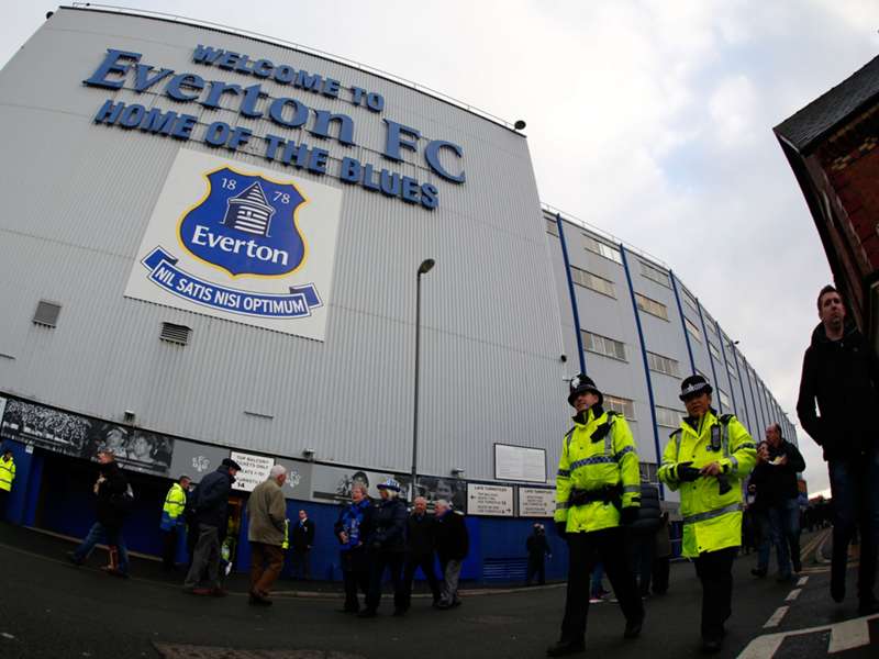 12+ Liverpool Everton Stadion Entfernung Pics