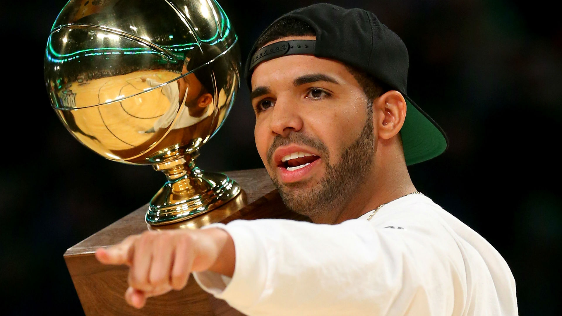 Raptors Players Ban Meek Mill S Music From Locker Rooms In Support Of Drake Sporting News