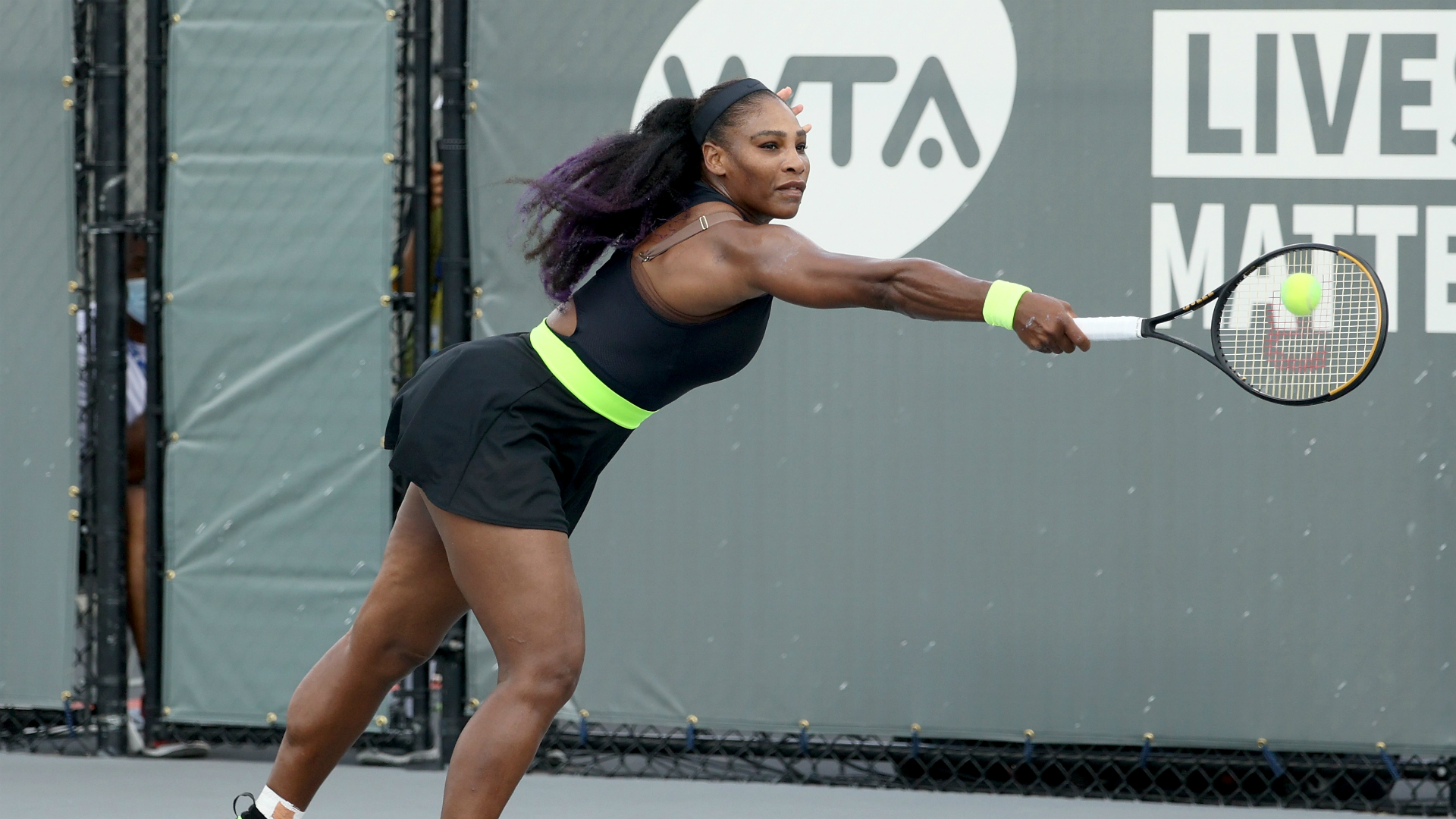 Serena Williams Comes Back To Defeat Sister Venus In Hard Fought Top Seed Open Clash