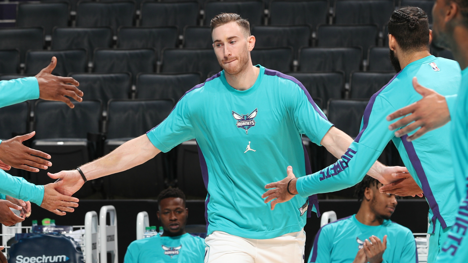 Gordon Hayward Injury Update Hornets Star Hurt In Second Game After Big Free Agent Contract Sporting News