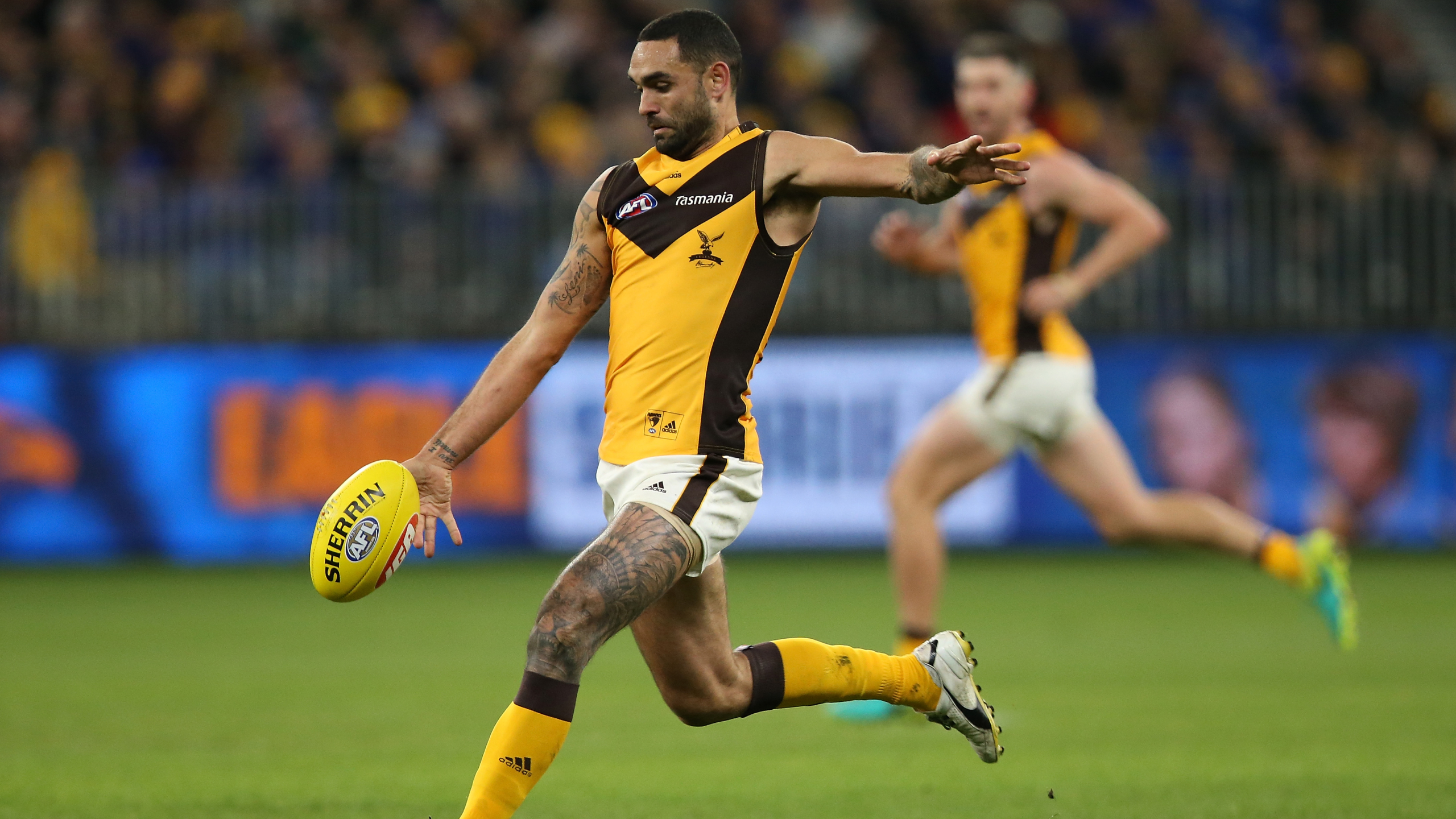 Afl Trades Hawthorn Veteran Shaun Burgoyne Has Signed A Contract Extension Sporting News Australia