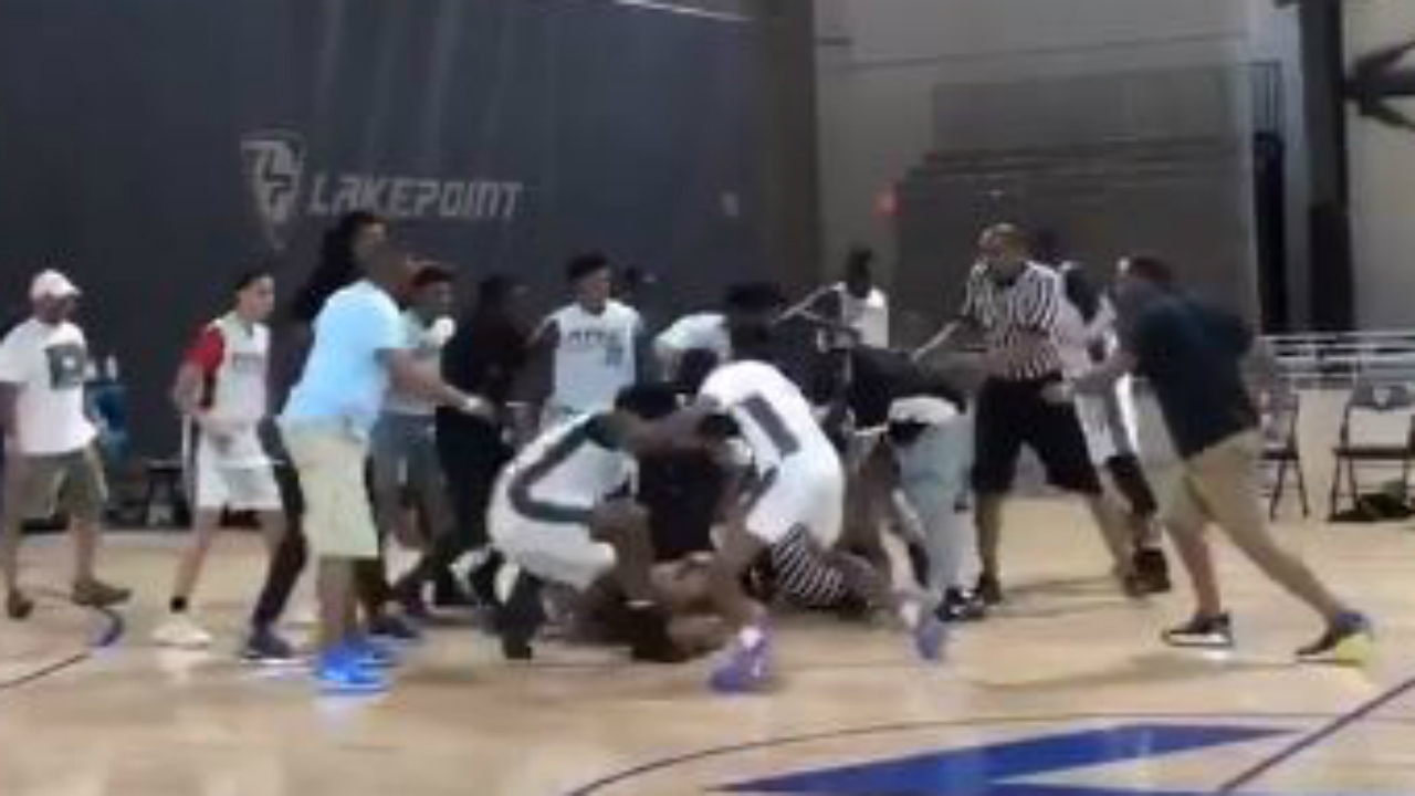 American basketball brawl breaks out between players and referees Sporting News Australia