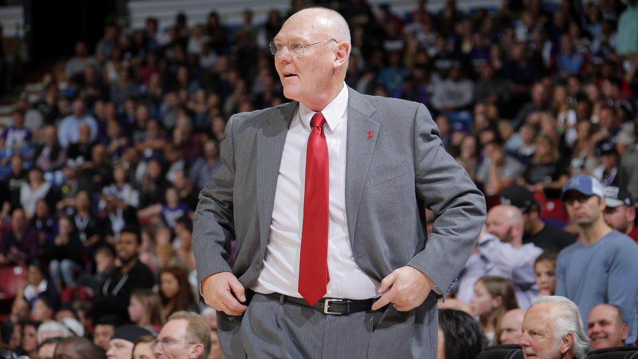 Independent Karl unlike any coach Sacramento Kings