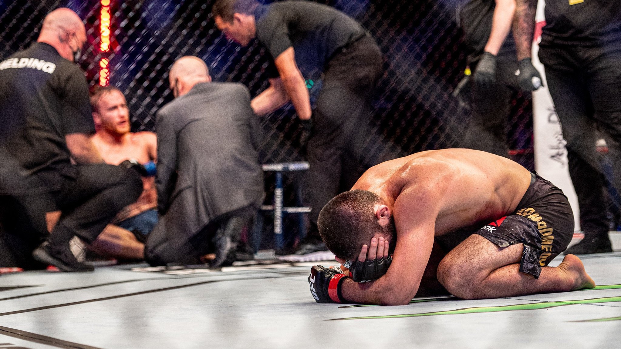 UFC 254: Khabib Nurmagomedov retires after submission win ...