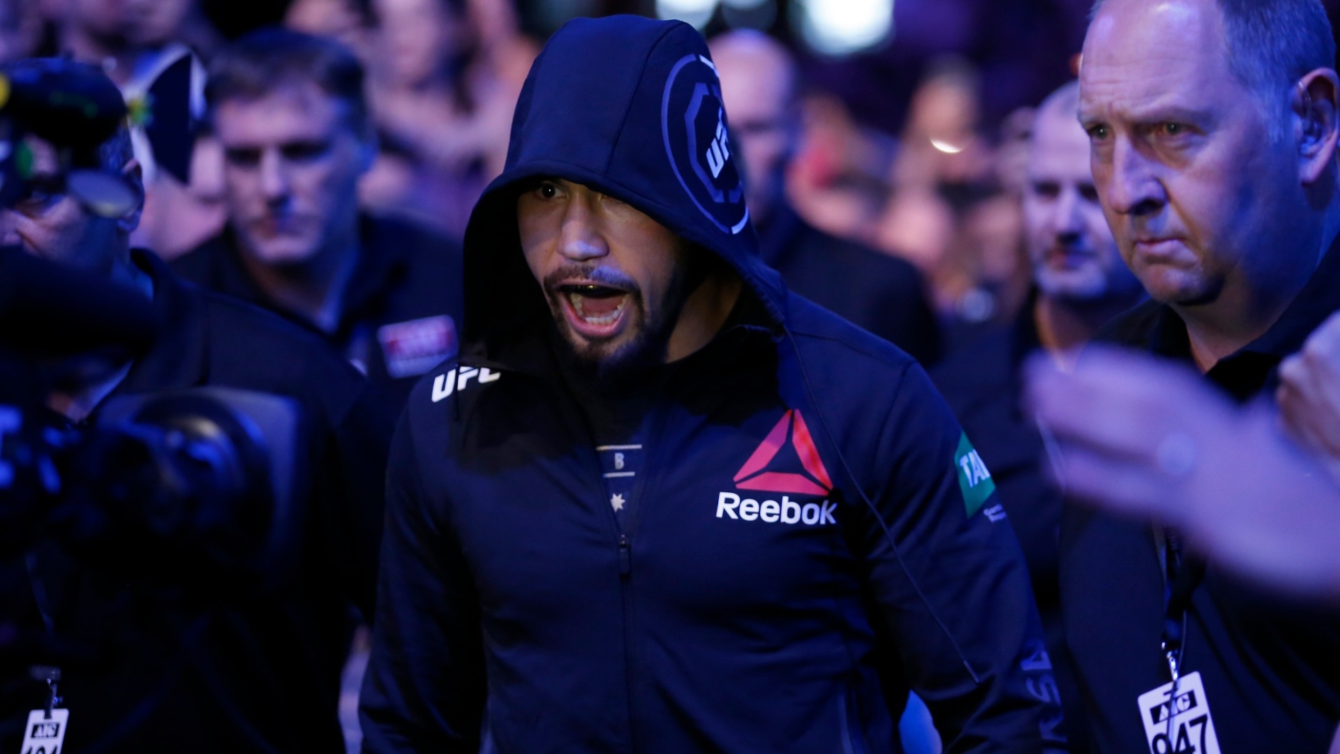 UFC Fight Island: Robert Whittaker bounces back with UD ...