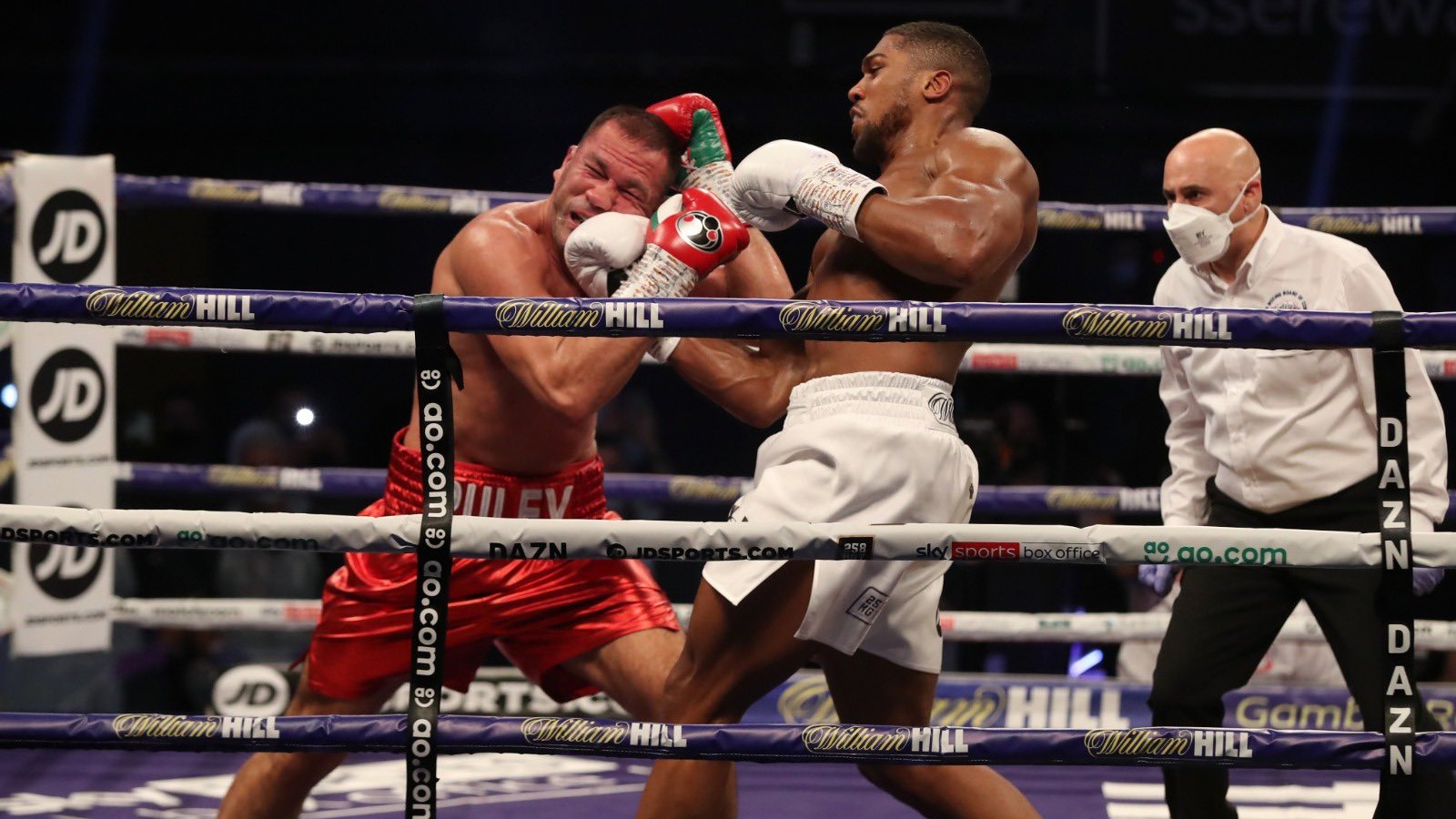 aj v pulev live stream