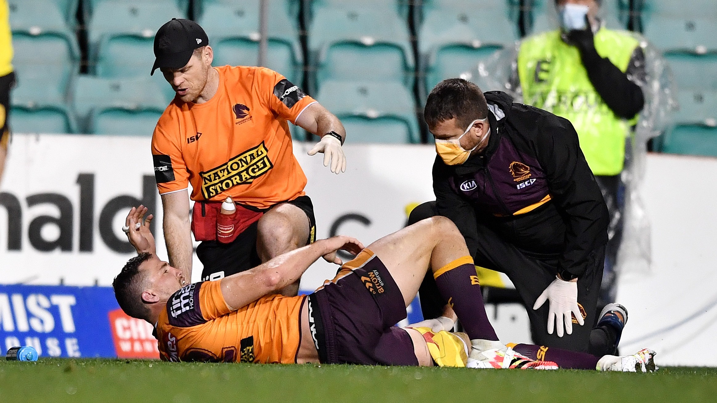 Nrl 2020 Corey Oates Cleared Of Serious Injury After Gruesome Incident Sporting News Australia