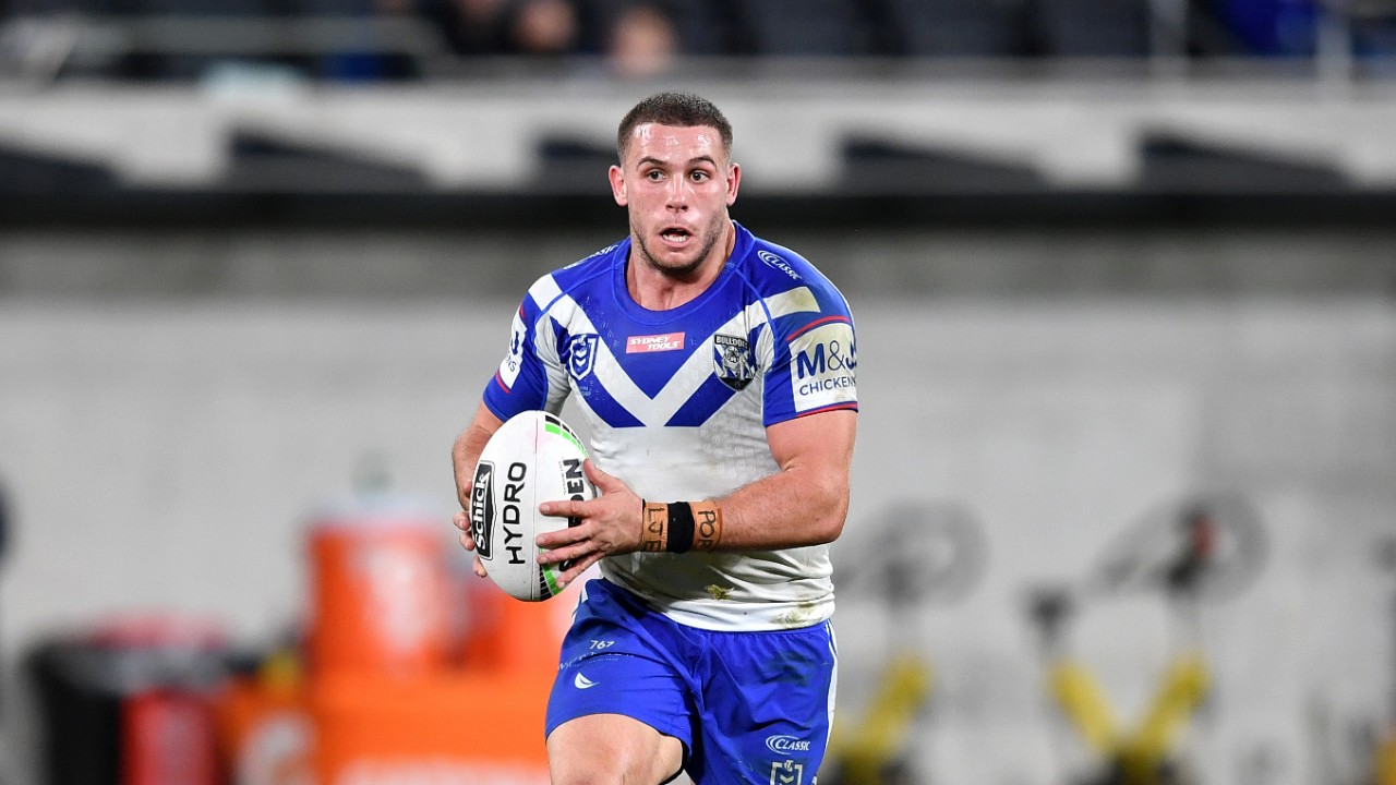 Canterbury Bulldogs Stave Off Rival Interest To Re Sign Adam Elliott Until 2023 Sporting News Australia