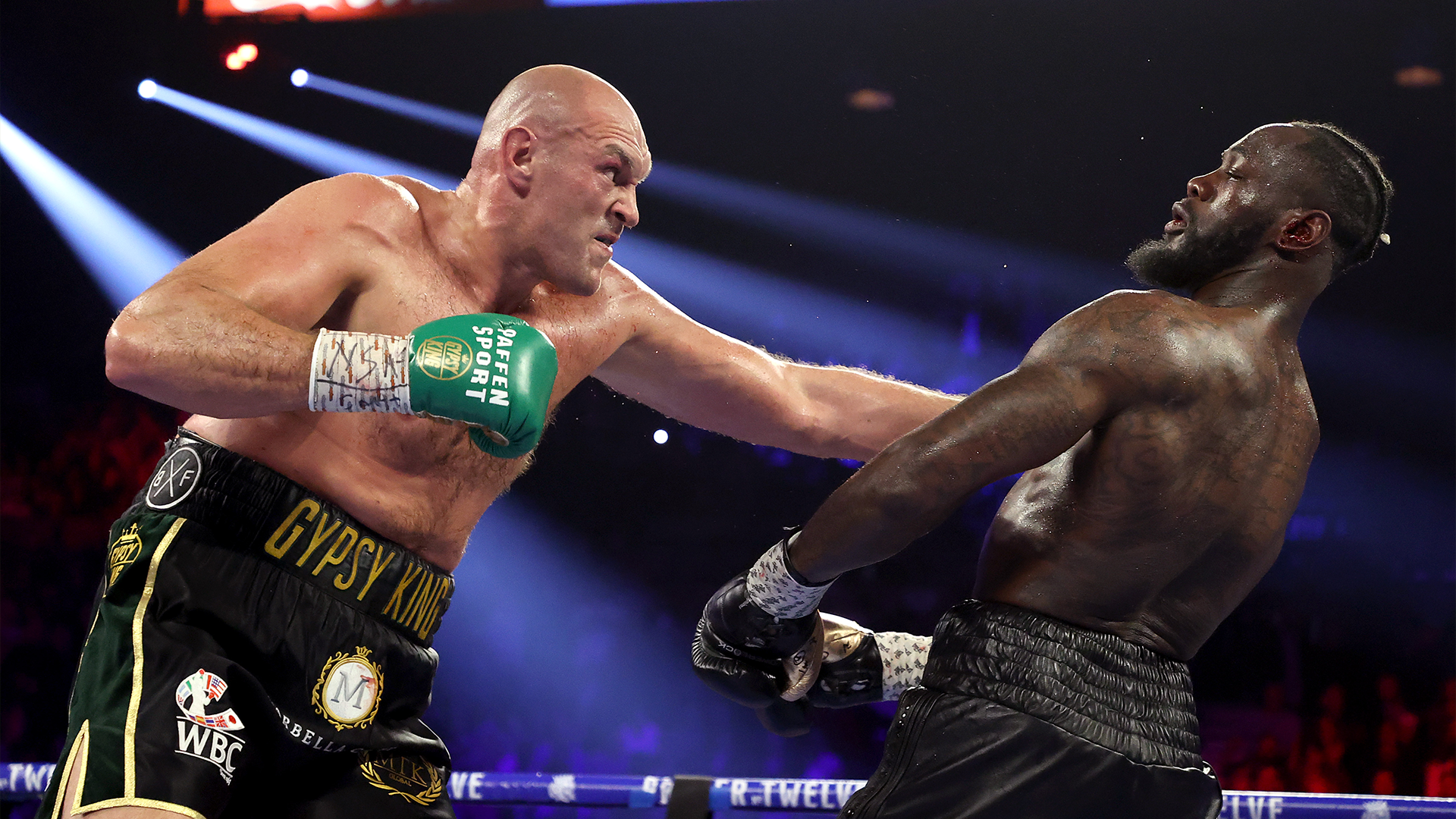 tyson fury  deontay wilder  tyson fury secures emphatic seventh