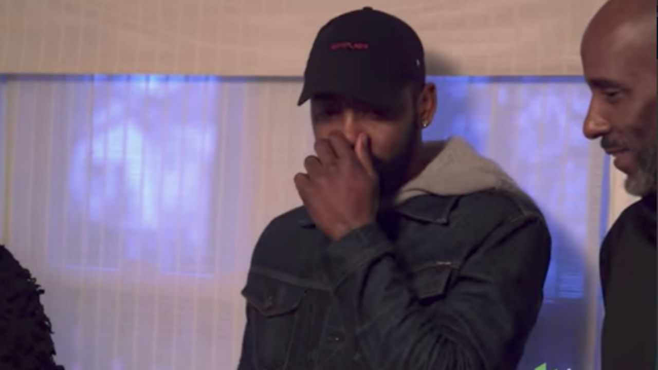 kyrie irving dad hat