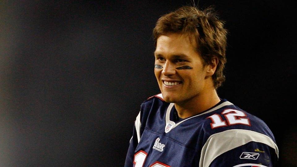 Nflのトム ブレイディ トム ブレイディ 双子と交流 スポーティングニュース ジャパン Nflのトム ブレイディ トム ブレイディ 双子と交流 スポーティングニュース ジャパン