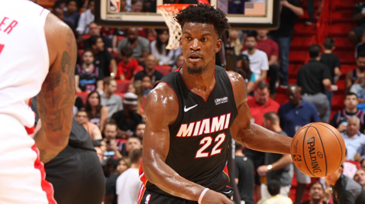 ヒートが第1qに球団記録の46得点 ホームでロケッツに勝利して3連勝 Nba日本公式サイト The Official Site Of The Nba ヒートが第1qに球団記録の46得点 ホームでロケッツに勝利して3連勝 Nba日本公式サイト The Official Site Of The Nba