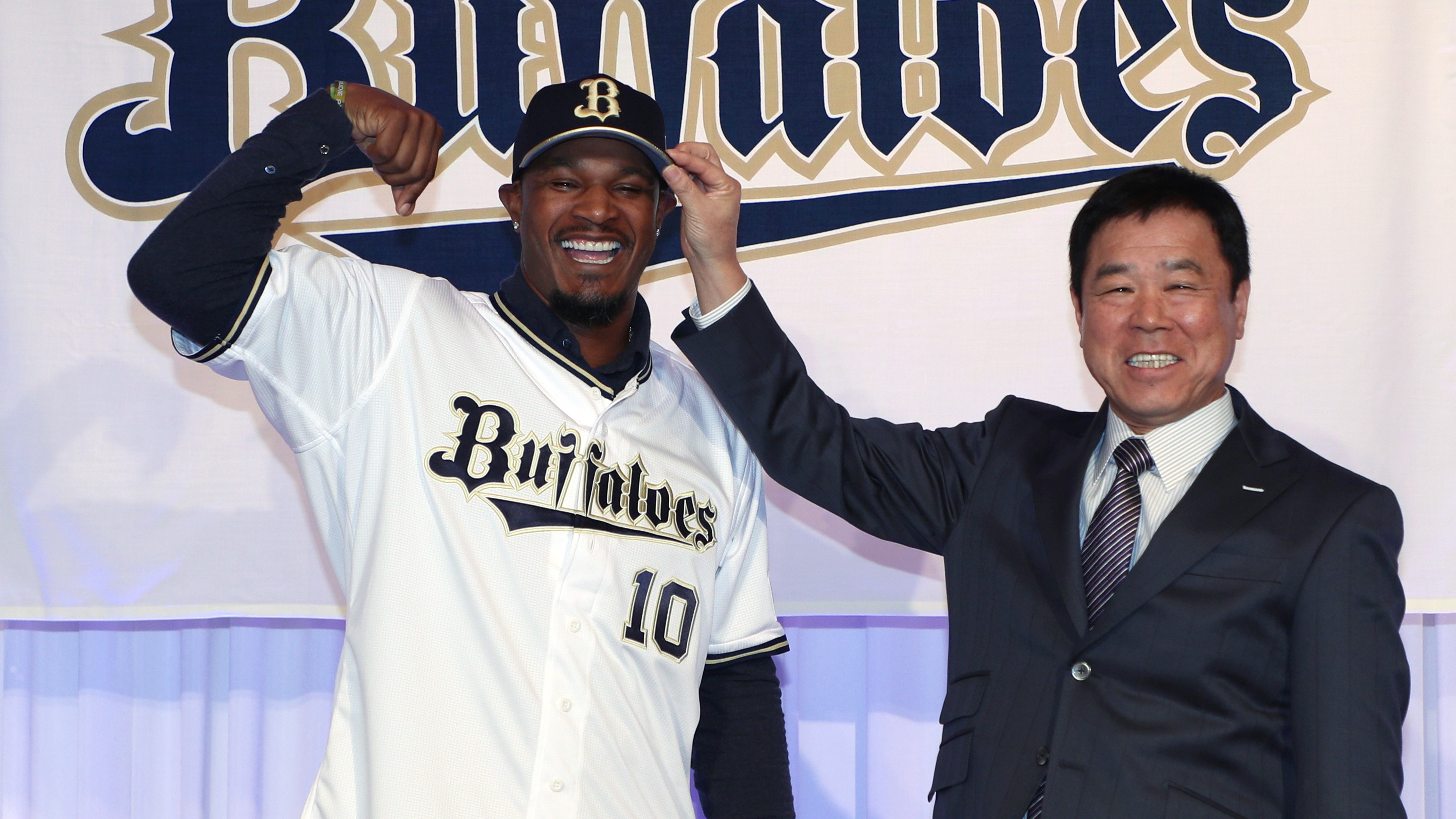 オリックス ジョーンズ 吉田正尚に次ぐ3人目の外野手争い キャンプ見どころ スポーティングニュース ジャパン オリックス ジョーンズ 吉田正尚に次ぐ3人目の外野手争い キャンプ見どころ スポーティングニュース ジャパン