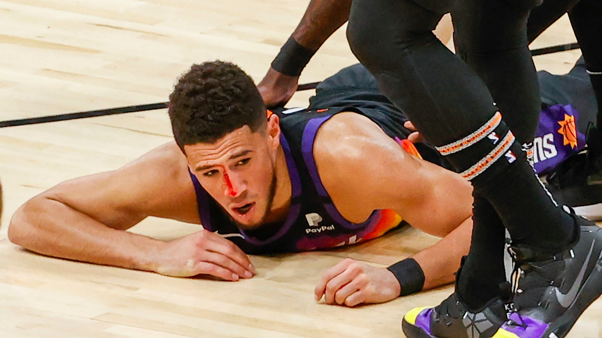 Photo of Devin Booker’s nose is not what it should be after defeating the Clippers