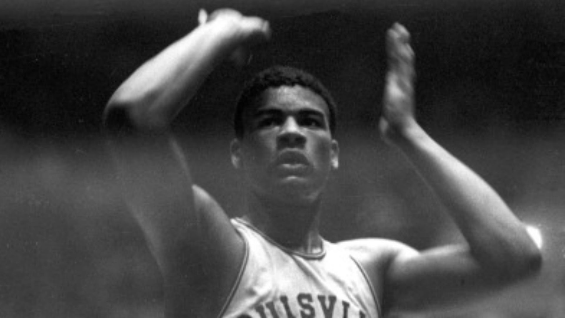 Wes Unseld was a giant both on and off the court — even standing just 6