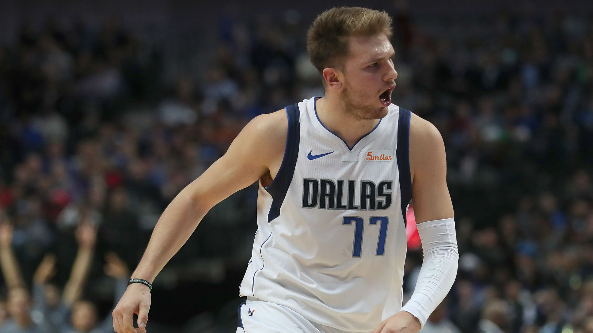 Luka Doncic dismantles Warriors in only three quarters with another
