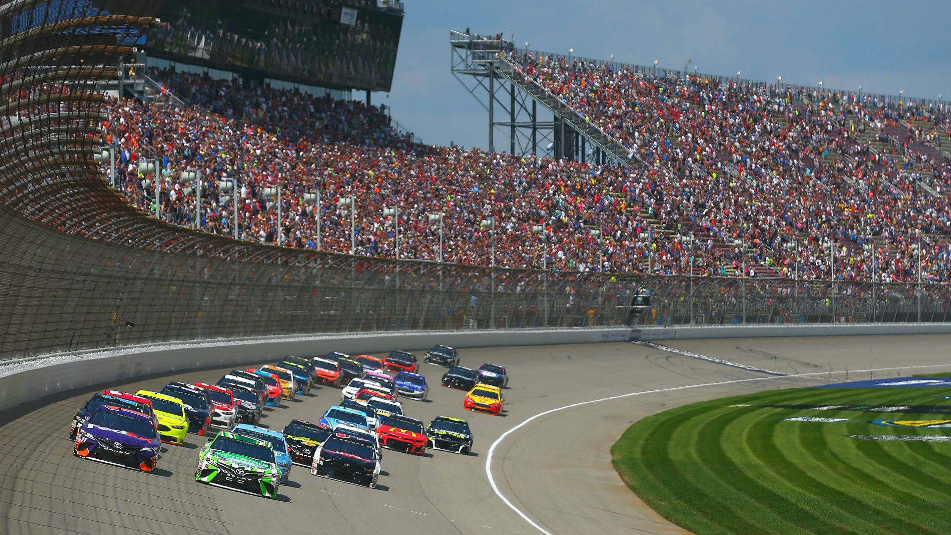 What channel is NASCAR on today? Time, TV schedule for ...