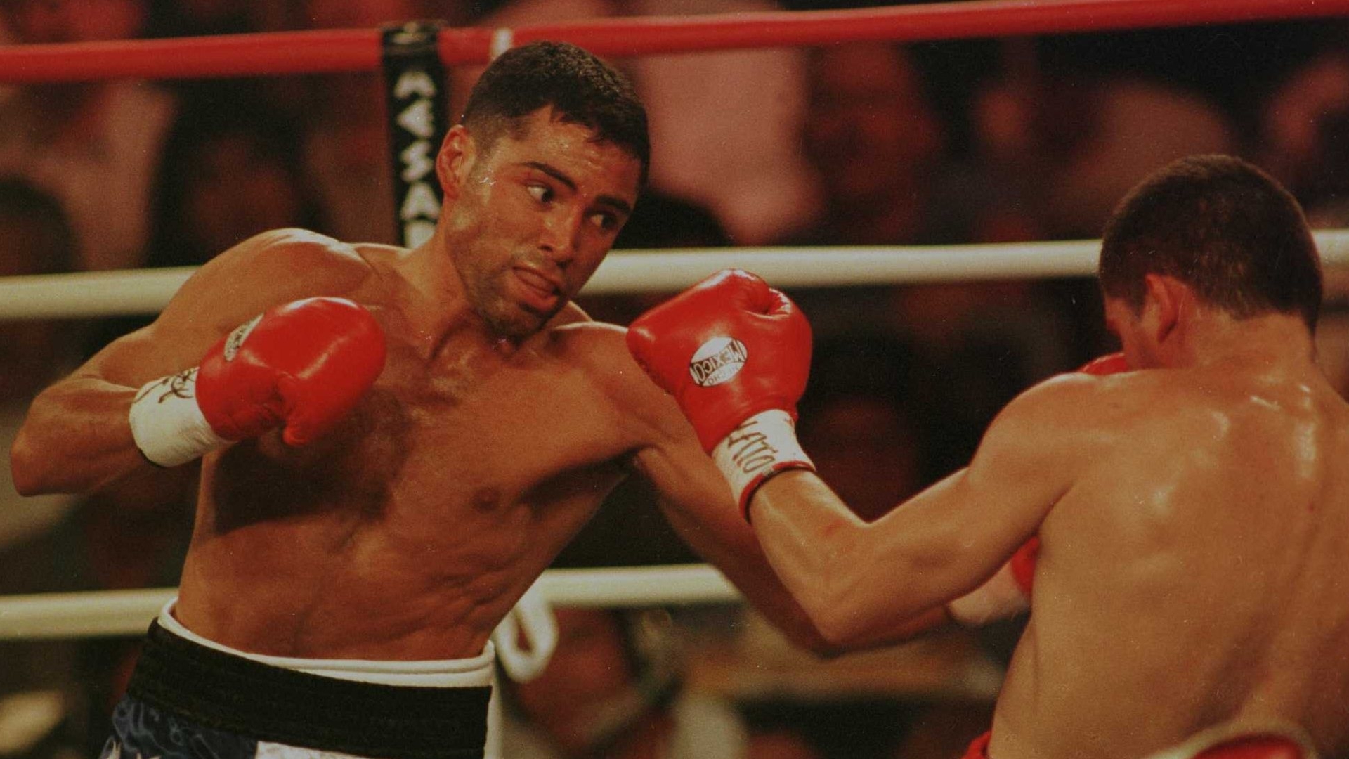 How to watch five classic Oscar De La Hoya fights on DAZN | Sporting News