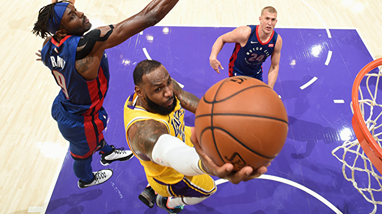 ジャズが3連勝で突破に王手 33得点のドノバン ミッチェルはレジェンドに続く記録に 光栄なこと Nba日本公式サイト The Official Site Of The Nba