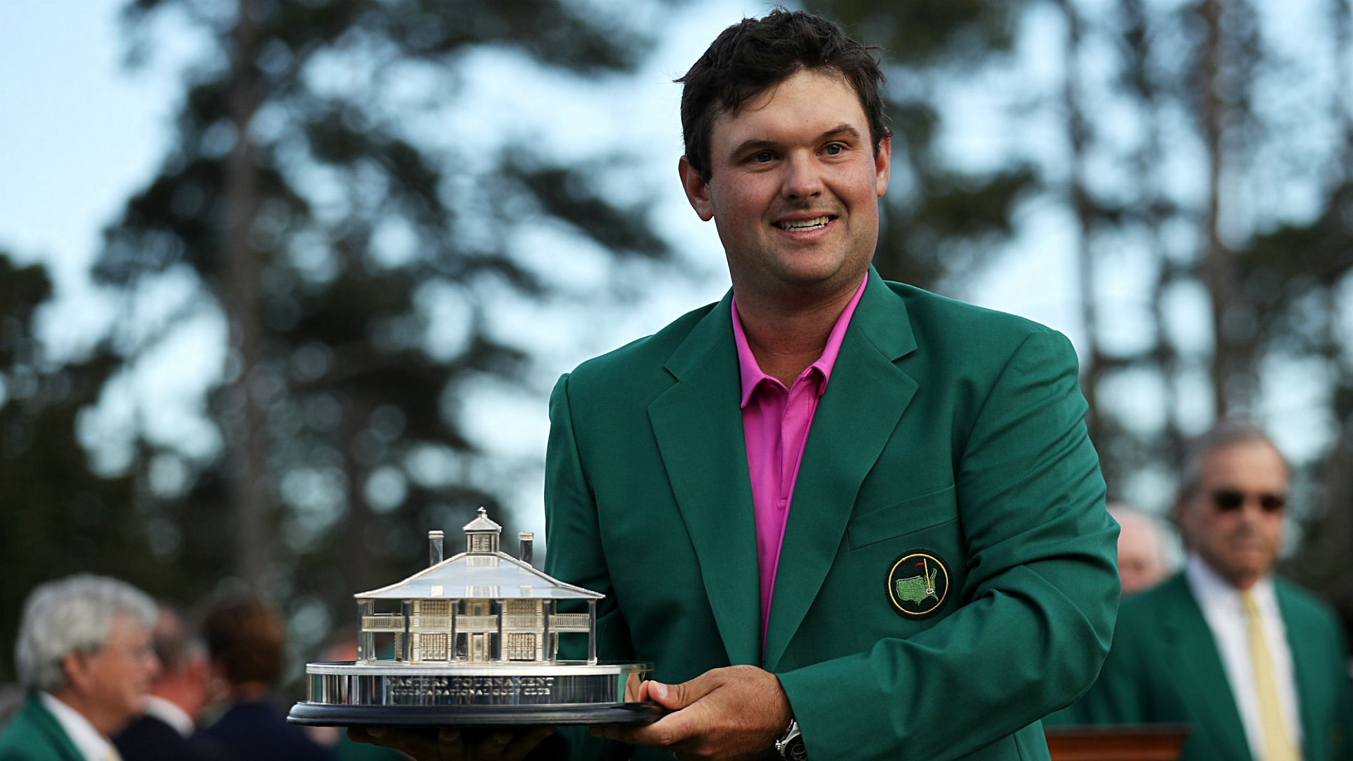 masters winner purse 2019