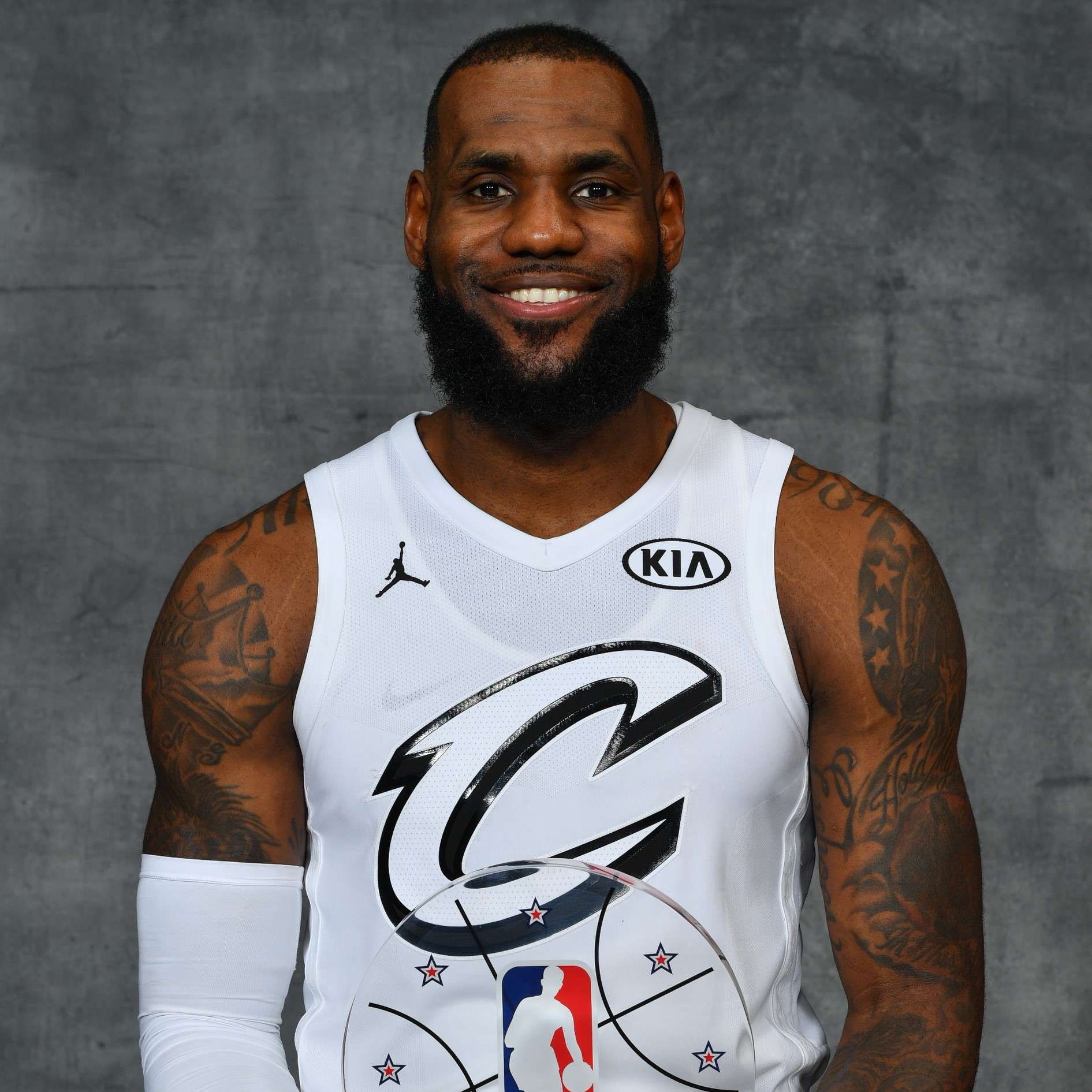 21シーズンからnbaステイトメント エディション ユニフォームにジャンプマンロゴ掲出へ Nba日本公式サイト The Official Site Of The Nba 21シーズンからnbaステイトメント エディション ユニフォームにジャンプマンロゴ掲出へ Nba日本公式サイト The Official Site Of The Nba