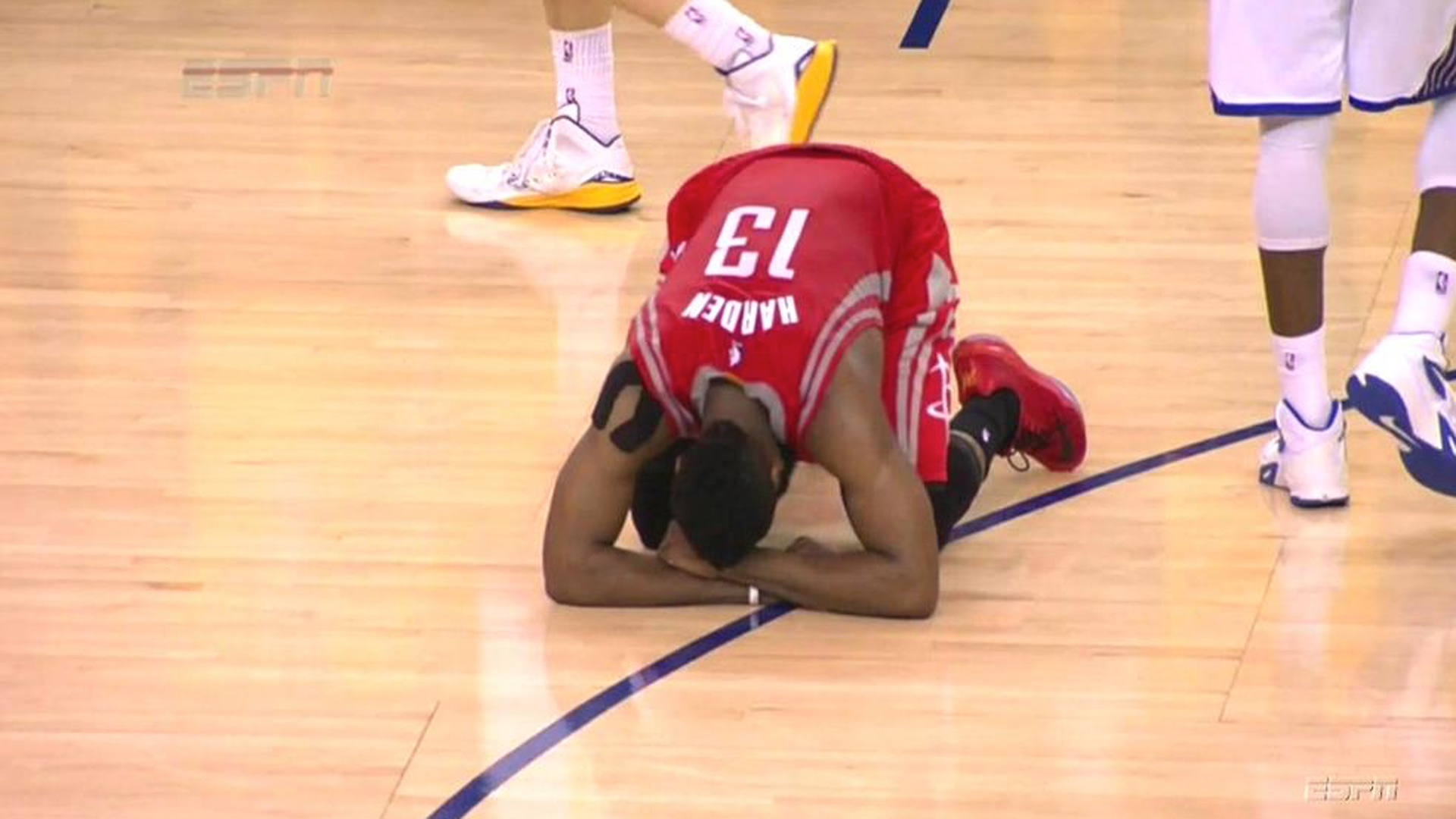 James Harden passes up gamewinning shot attempt and chance to even