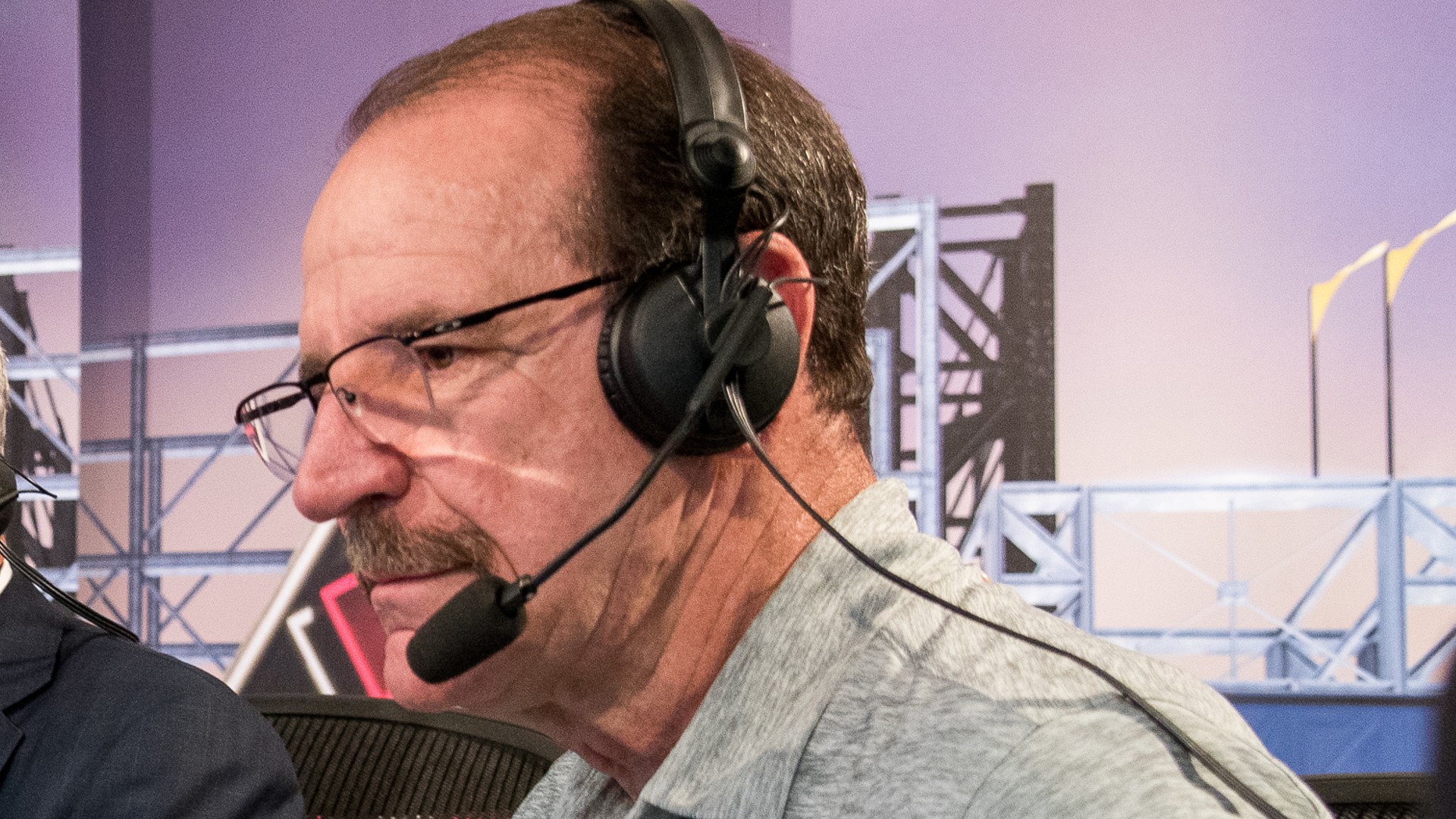 Bob Brenly off the air for a week after Marcus Stroman’s comment accused of targeting Latino players with the Cubs