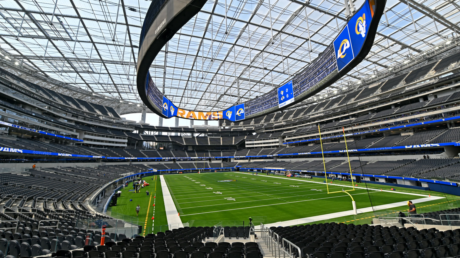 https://images.daznservices.com/di/library/sporting_news/41/f6/sofi-stadium-082620-getty-ftrjpg_1e5p0vz2k8cgf1o9pl1mnlvq36.jpg?t=718735196&w=%7Bwidth%7D&quality=80