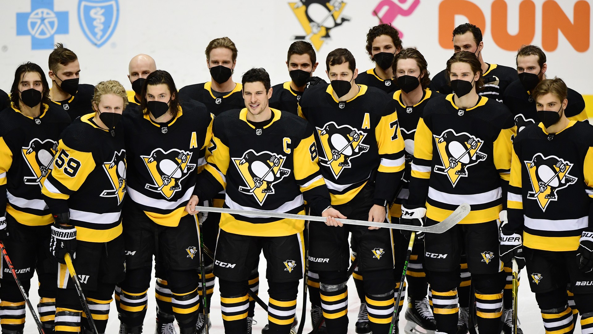 Sidney Crosby plays in 1,000th game; NHL stars send congrats, wish him well on next 1,000 ...