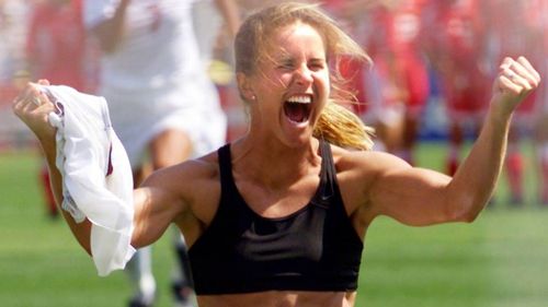 全然似てない 女子サッカー元米国代表選手の記念碑に大ブーイング スポーティングニュース ジャパン
