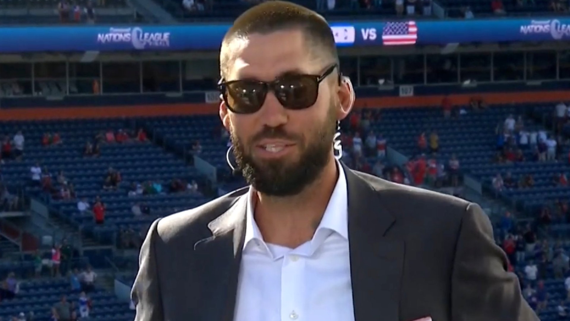 Clint Dempsey steps out of the shadows and wins fan adulation as TV analyst for CBSSN’s USMNT coverage