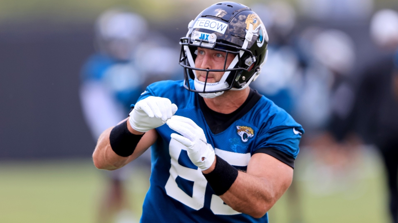 Will Tim Tebow Make The Jaguars Latest News Urban Meyer S Comments Before Roster Cuts Sporting News