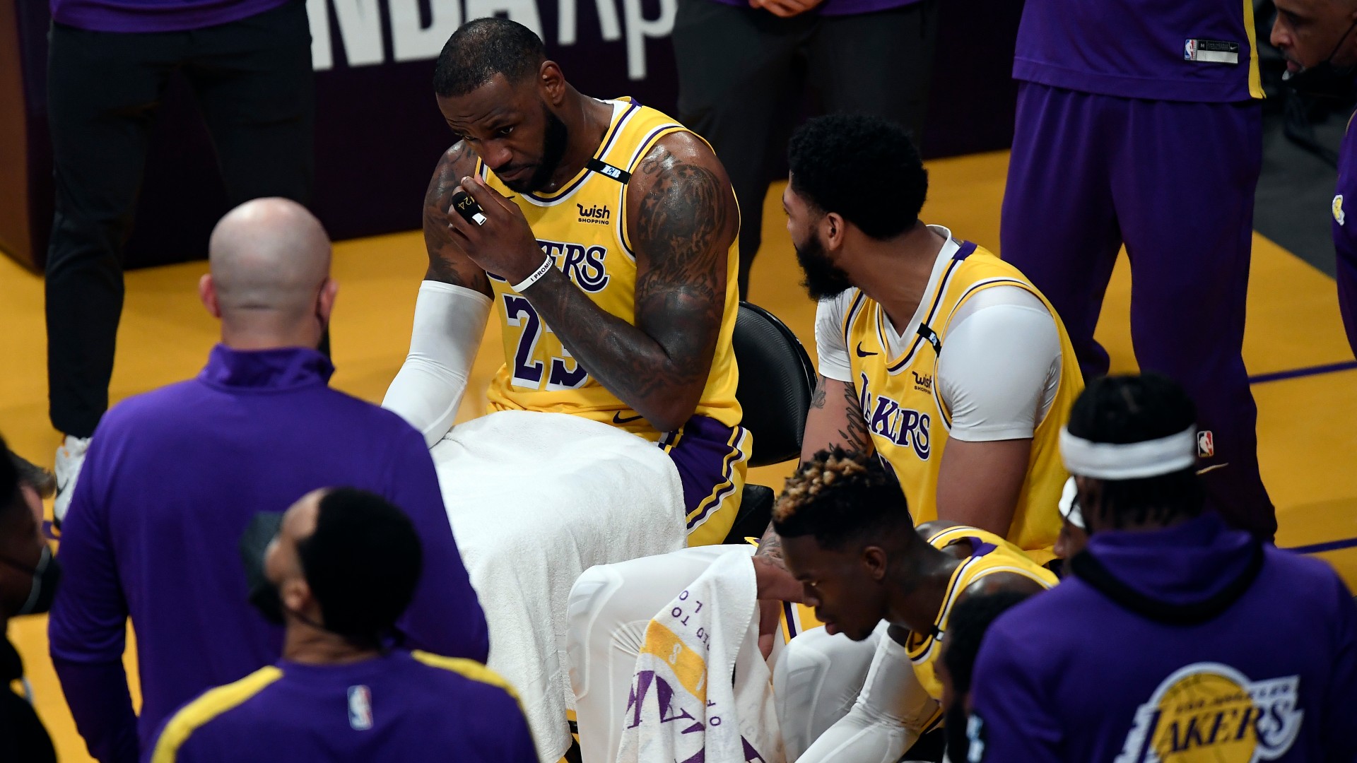 LeBron James, Anthony Davis and the Lakers lost a war of attrition this season