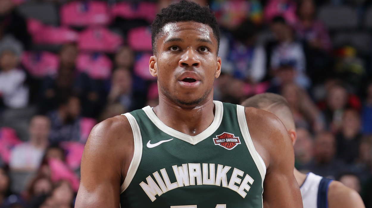 Https Www Sportingnews Com Jp Nba News Lac Phx 20191026 M0mmqazldzes1dlezj7o84o1c 2019 10 27t06 57 01z Https Images Daznservices Com Di Library Sporting News 4b 29 Devin Booker 15hcsfoisb3771bf3lncxffa8z Jpg T 226193518 Quality 100