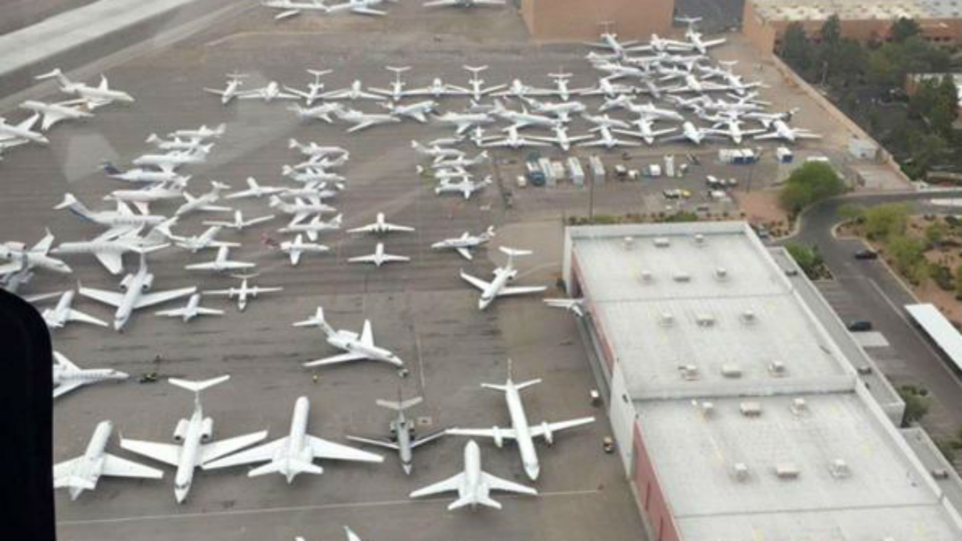mccarron-airport-050215-ftr-twitterjpg_1cj71a1bjo33f1o0c3i0wt3141.jpg?t=513276765&quality=100