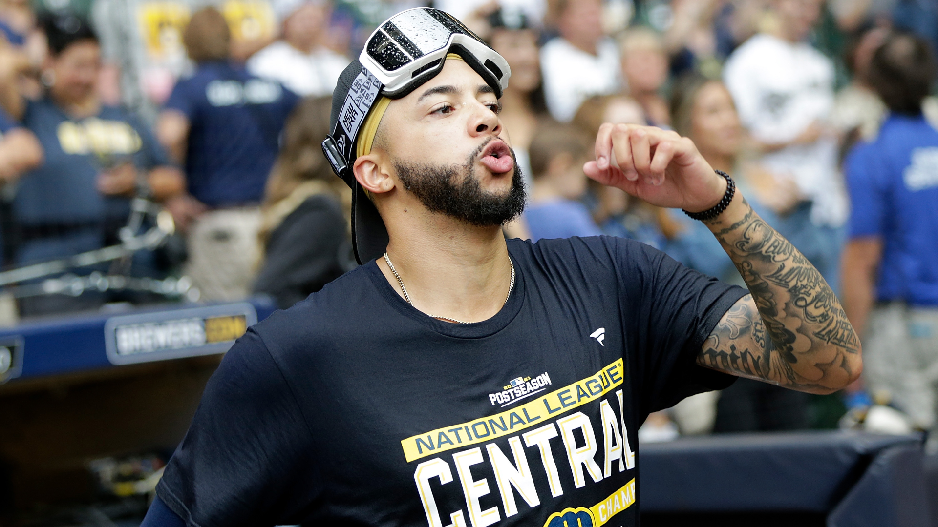Brewers’ reliever Devin Williams hits the wall, more likely to miss the postseason run