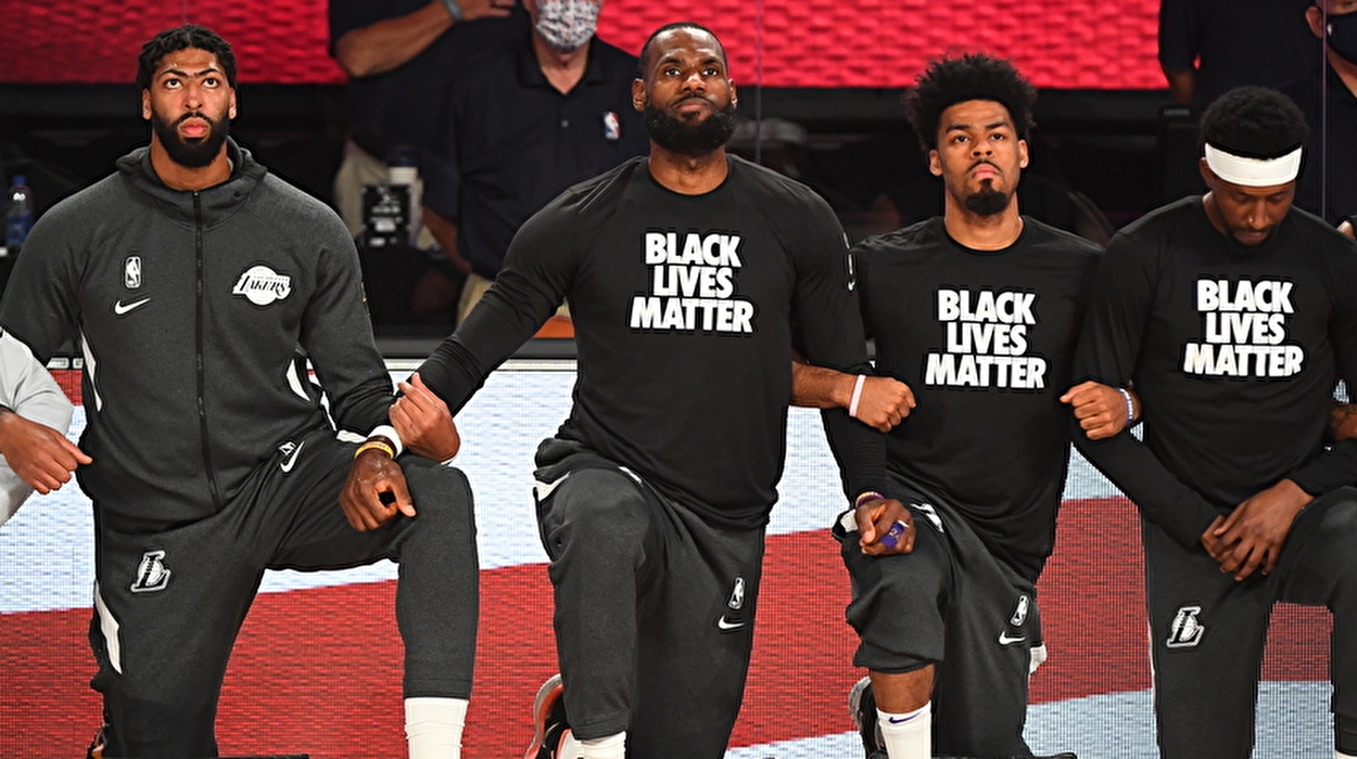 Nbaを通じて社会にメッセージを発信し続けるレブロン ジェームズ Nba日本公式サイト The Official Site Of The Nba Nbaを通じて社会にメッセージを発信し続けるレブロン ジェームズ Nba日本公式サイト The Official Site Of The Nba