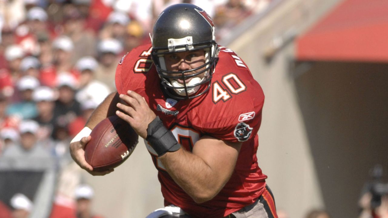 Who Am I Test Your Knowledge Of The Nfl S Biggest And Best Personalties Sporting News Canada