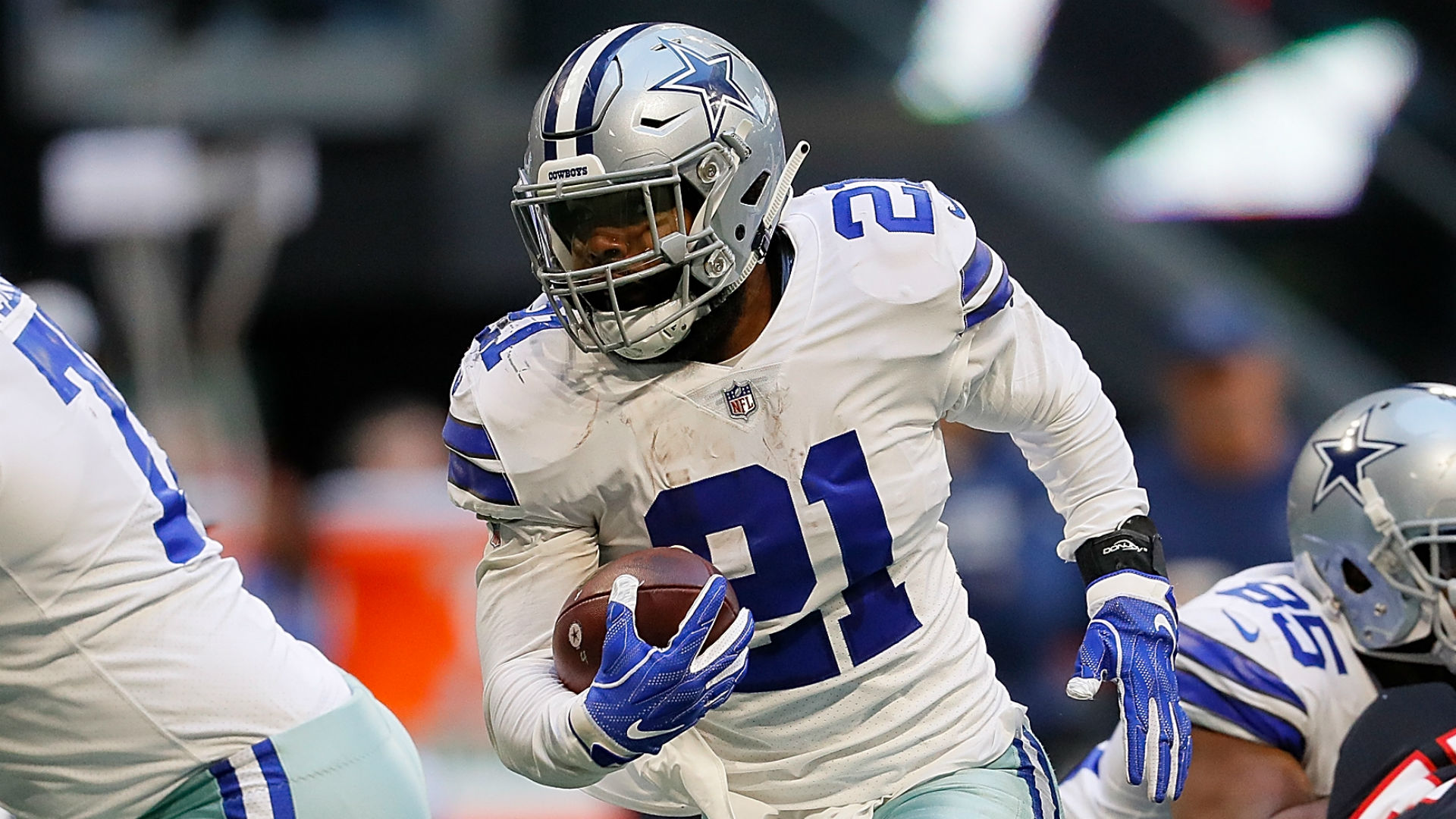 Why Is Ezekiel Elliott Holding Out Cowboys Contract Details Salary Years Left More Sporting News Australia