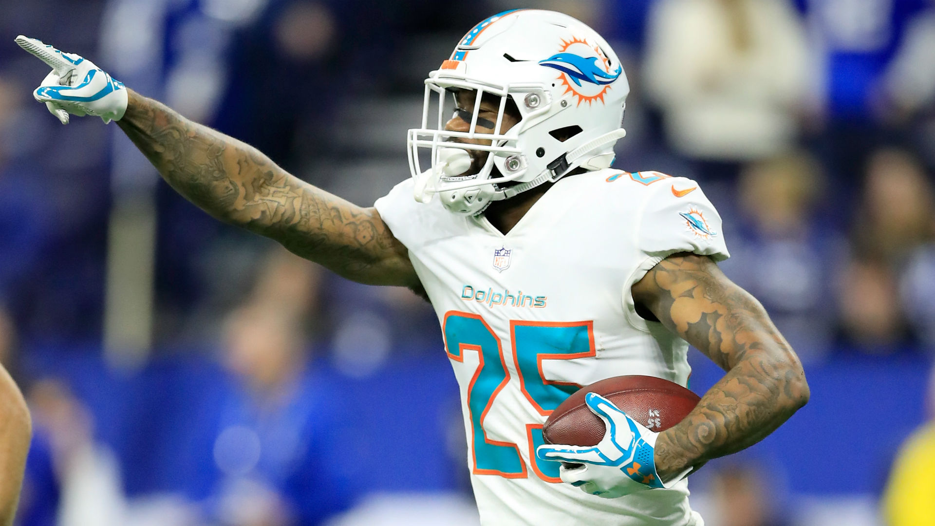 Why does Xavien Howard want to be traded? Dolphins CB explains reason
