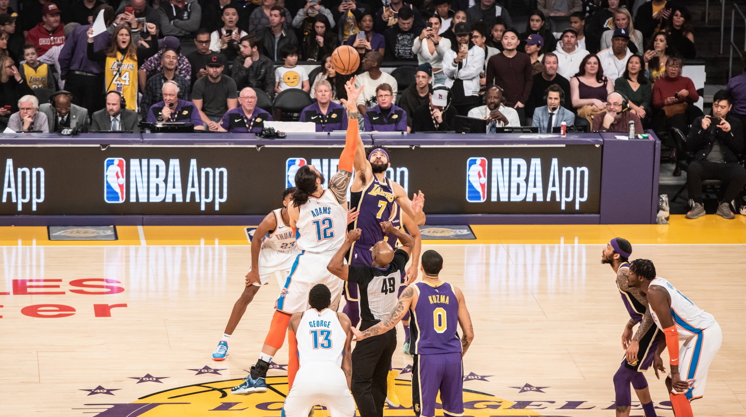 安井麻実 Nbaフォトコラム第3回 上から撮ることの面白さ スポーティングニュース ジャパン