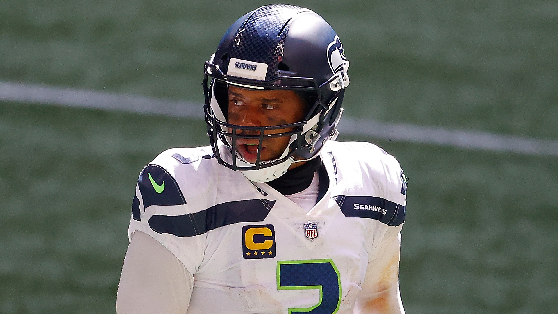 Seahawks season-ticket holders drop Russell Wilson from letter