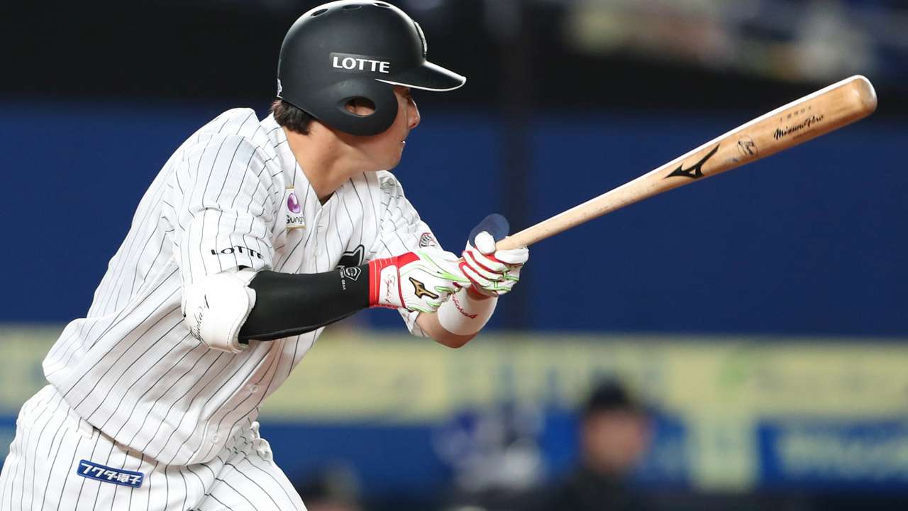 プロ野球の世界で サイン盗み は当たり前 サインをめぐる攻防の歴史 スポーティングニュース ジャパン プロ野球の世界で サイン盗み は当たり前 サインをめぐる攻防の歴史 スポーティングニュース ジャパン