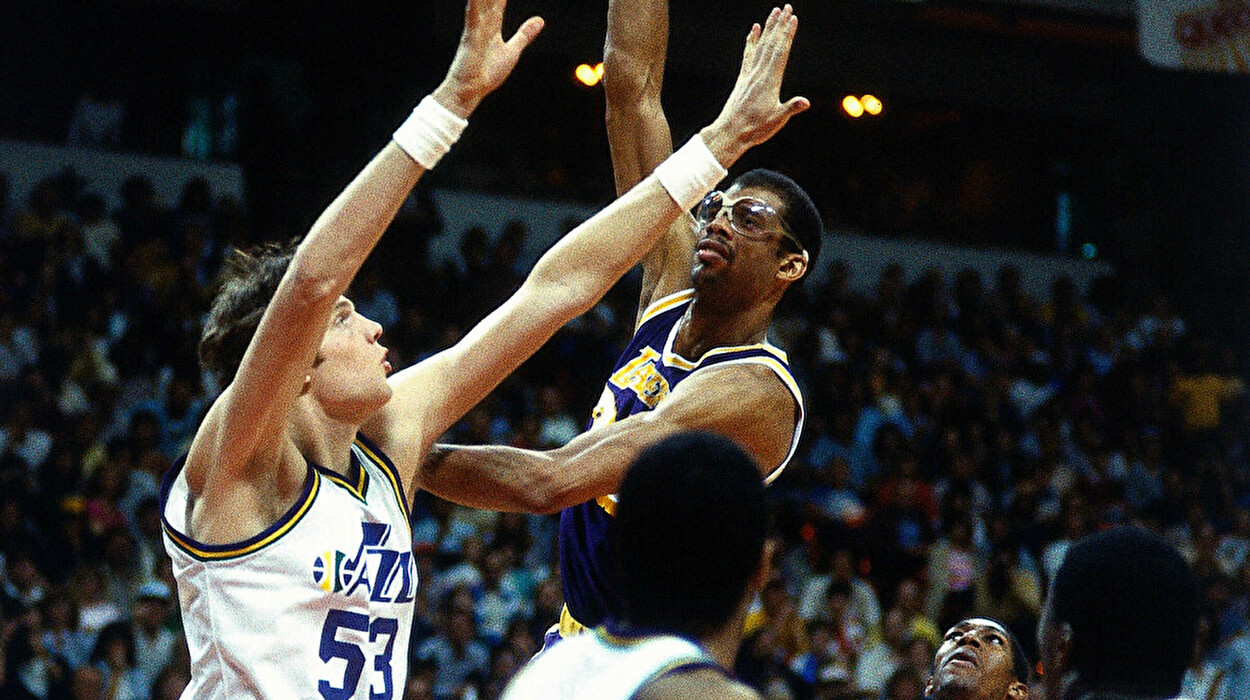 今日は何の日 4月5日 ジャバーが歴代最多得点記録を更新 1984年 Nba日本公式サイト The Official Site Of The Nba 今日は何の日 4月5日 ジャバーが歴代最多得点記録を更新 1984年 Nba日本公式サイト The Official Site Of The Nba