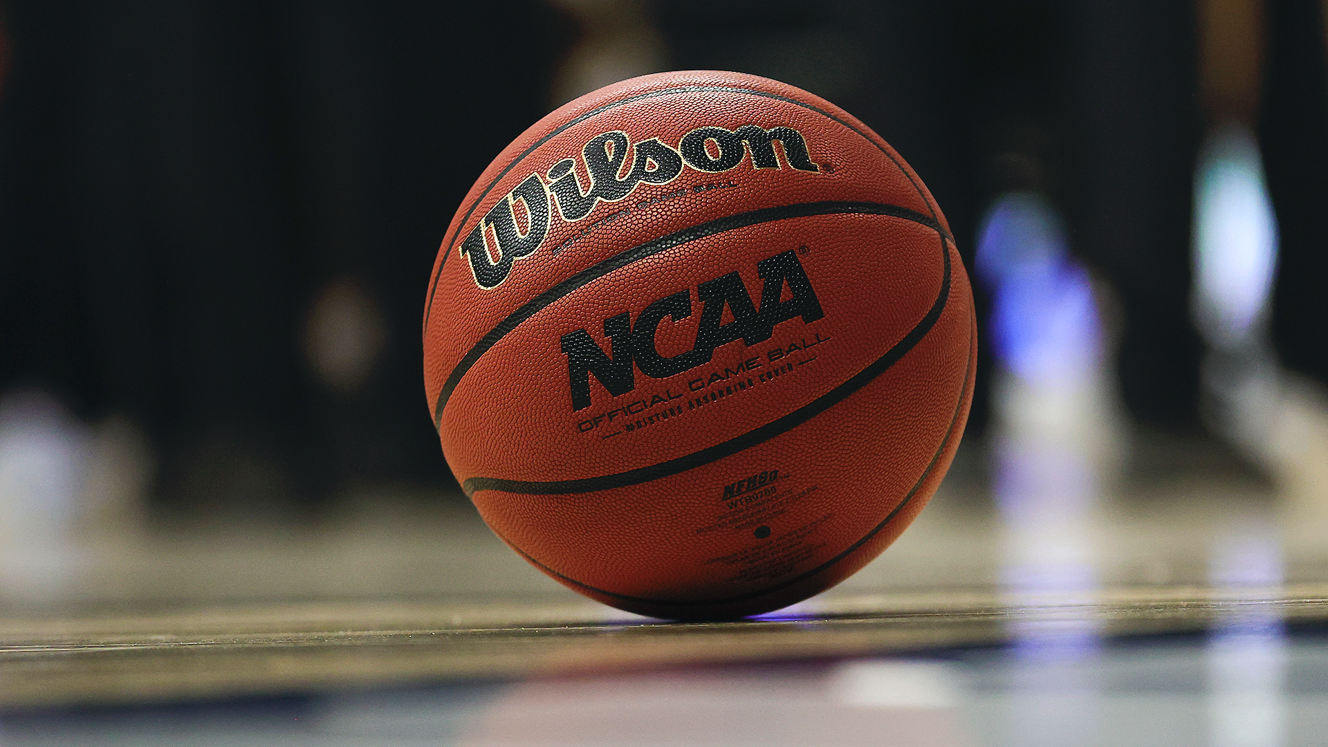 college-basketball-ball-FTR