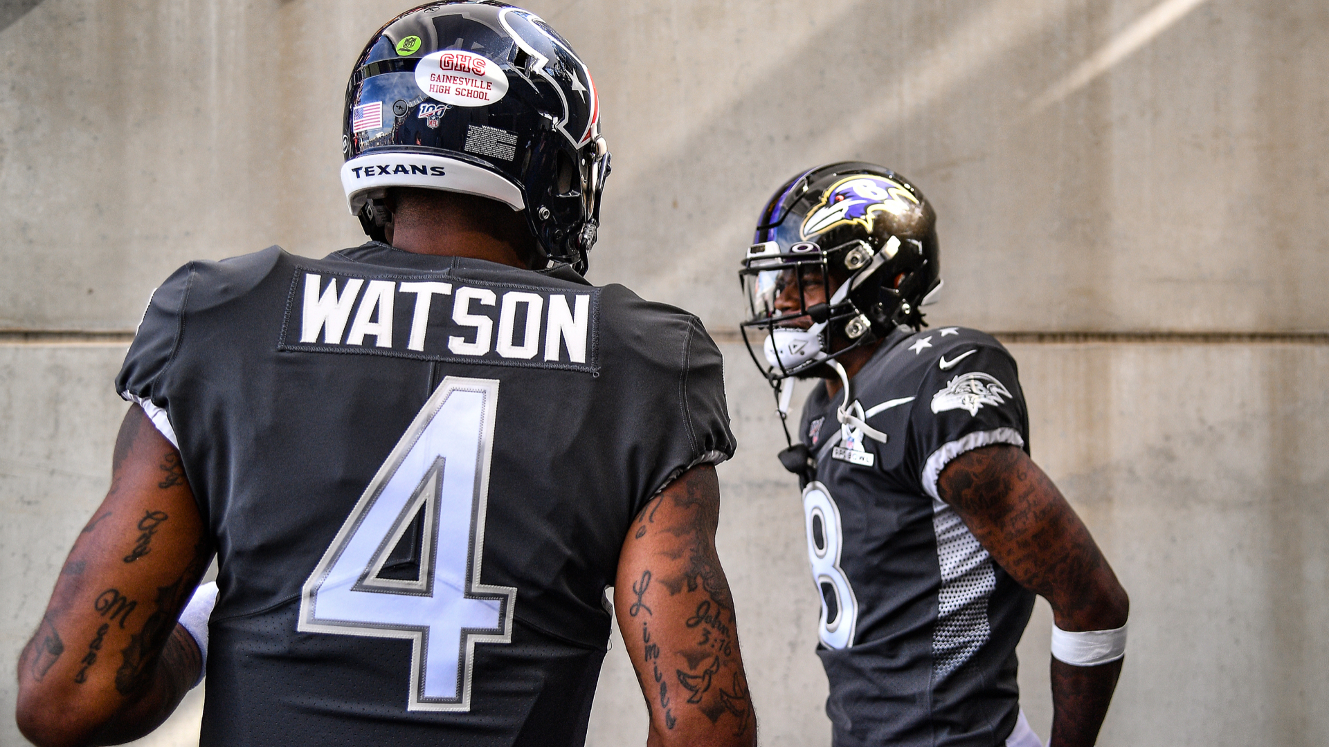 https://images.daznservices.com/di/library/sporting_news/85/8e/deshaun-watson-lamar-jackson-070620-getty-ftr_bgxzwom2burw140g3wi15p6ox.jpg?t=645432851&quality=100